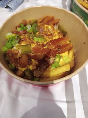 Bacon chili cheese friezz at Vegan Pirates by CloudEatery in Berlin