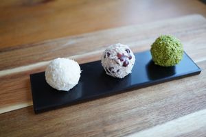 Vegan Coconut Macoroons
 at Tokyo Vegan Ramen Center in Tokyo