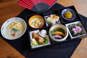 100％Vegan＆All Natural.
Traditional Japanese
Bento＆Ramen Set-B
 at Tokyo Vegan Ramen Center in Tokyo