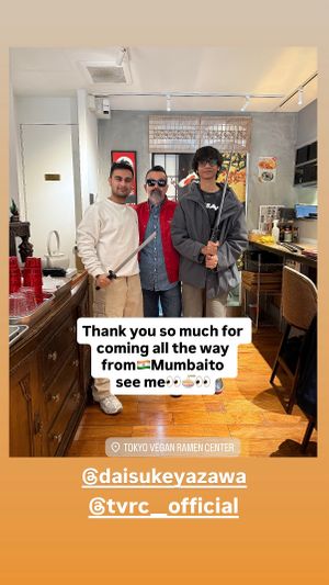 Thank you so much for coming all the way from🇮🇳Mumbai to see me👀🍜👀  at Tokyo Vegan Ramen Center in Tokyo