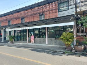  at Smooth Healthy Cafe in Bangkok