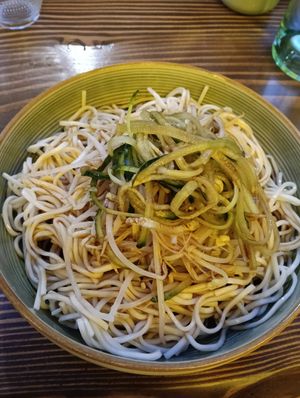 Cold taiwanese noodles at Le vie di Taipei - 台北街頭  in Milan