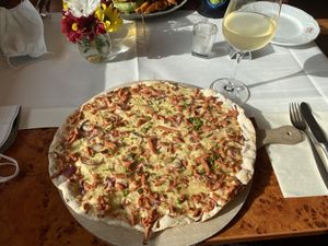 Flammkuchen at Die Weinstube Nachhaltig Geniessen in Zeltingen