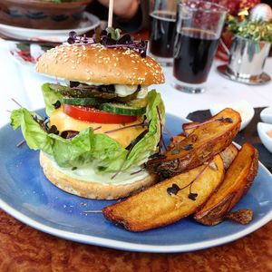 Burgers at Die Weinstube Nachhaltig Geniessen in Zeltingen