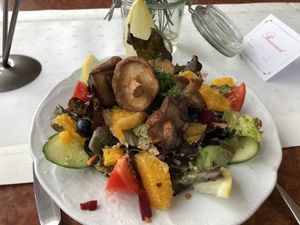 little mixed salad with fried shiitakie  mushrooms  at Die Weinstube Nachhaltig Geniessen in Zeltingen