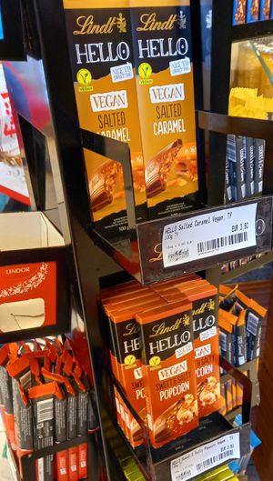 salted caramel chocolat and sweet&salty popcorn chocolat at YORMA'S - Hbf Koblenz - Kiosk in Koblenz