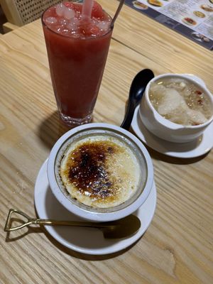 Watermelon smoothie, caramel milk custard and snow pear with white fungus  at So Sweet Dessert - 甜甜屋 in Central Singapore