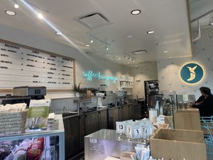 Cute place   at JOiBiRDS in Thousand Oaks