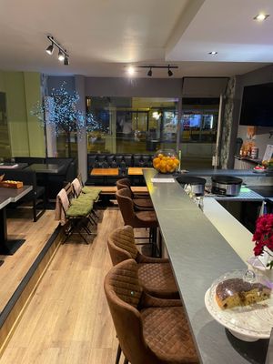  at Crepeway in Geneva