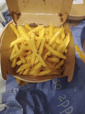 Fries at Every.foods Kitchen in Berlin