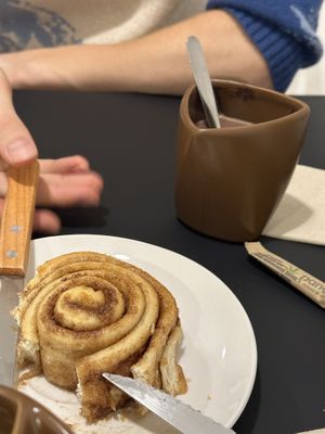 Cinnamon Roll & Hot Chocolate   at Natury in Barcelona