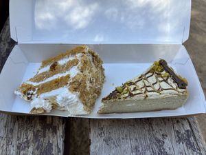 Carrot cake and Pistatio cheesecake  at Natury in Barcelona