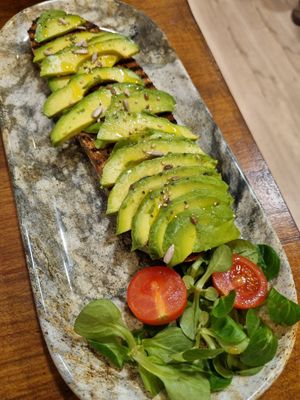 Avocado toast at Natury in Barcelona