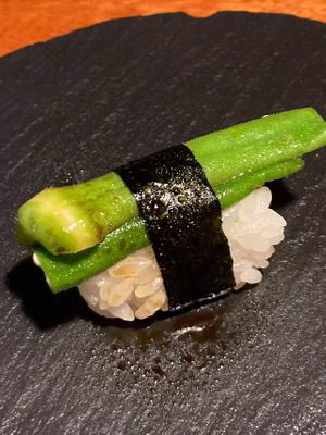 オクラの握り  at veggie tempo & sushi in Tokyo