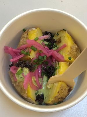 potato vegan garlic sauce  at Grounded Kitchen in Utrecht