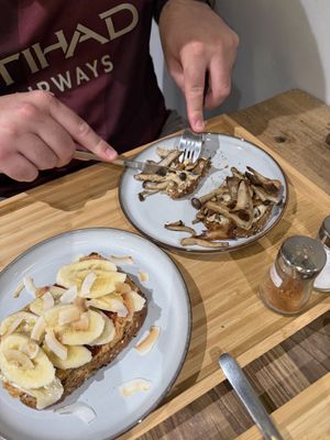 Freshly grounded PB, jam and banana, and mushrooms and hummus   at The Kind  in Kyoto