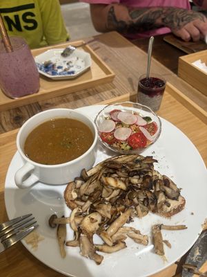 Breakfast   at The Kind  in Kyoto