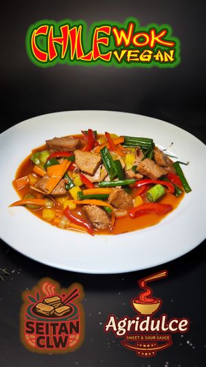 Cantones Seitan Agridulce  at Chilewok Meat & Vegan - Reino del Aji in La Serena
