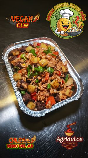 Pineapple Fried Rice . at Chilewok Meat & Vegan - Reino del Aji in La Serena