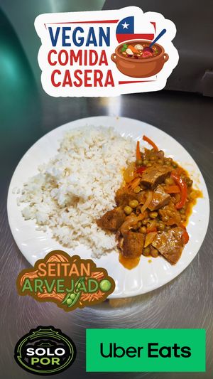 Seitan and Pea Stew at Chilewok Meat & Vegan - Reino del Aji in La Serena