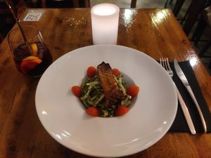 Hibiscus tea, zucchini noodles with pesto and a caramelised portobello mushroom at Viva Creative Kitchen in Porto