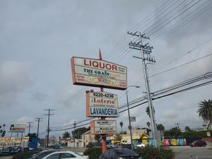Strip mall at The Grain Cafe in Los Angeles