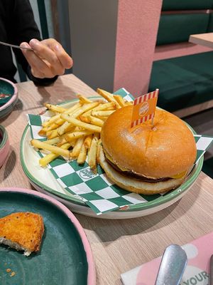 Neat burger at Neat Burger - Merlata Bloom in Milan