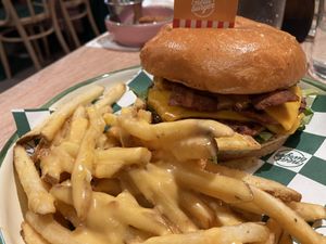 Leo’s favorite   at Neat Burger - Merlata Bloom in Milan