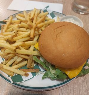  at Neat Burger - Merlata Bloom in Milan