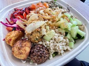 Build your own bowl  at Rooted3 in Bethesda