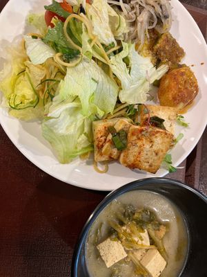  at JustBe Temple - 홍대선원 in Seoul