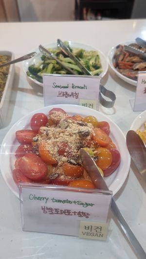  at JustBe Temple - 홍대선원 in Seoul