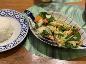 Fried vegetables with rice - Ros' Niyom (Silom Complex), Bangkok  at Ros' Niyom - Silom Complex in Bangkok