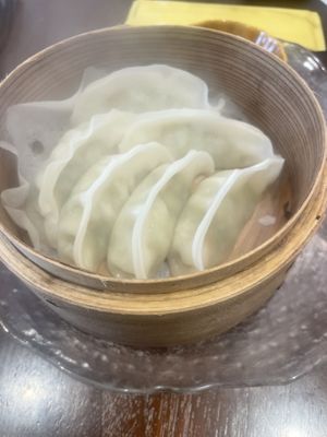 veggie dumpling - 8/10  at MOON and BACK in Kyoto