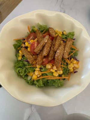 Tempeh saladd  at Niàn Cafe in Langkawi