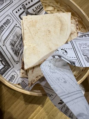 Flatbread  at Sabores de Aleppo in Girona