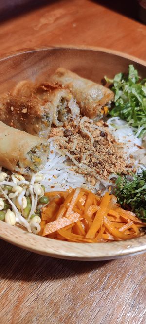 Bun Bhat with Spring Rolls at Food Lab in Siargao