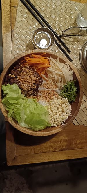 Bun bat with tempe at Food Lab in Siargao