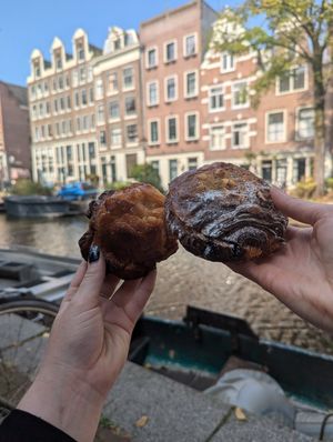  at Saint-Jean Deli in Amsterdam