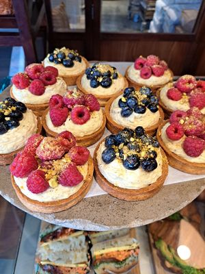  at Saint-Jean Deli in Amsterdam