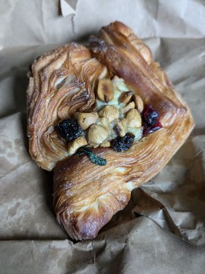  at Saint-Jean Deli in Amsterdam