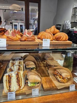  at Saint-Jean Deli in Amsterdam