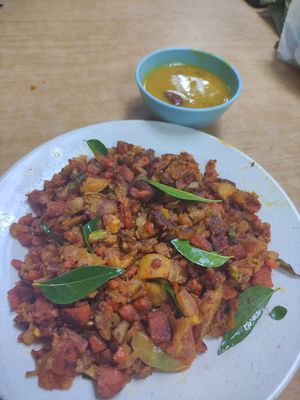Indian street food at Puspamalar Food Corner in Penang