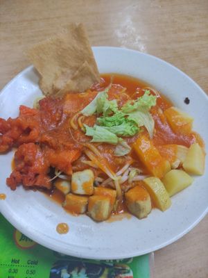Noodle dish at Puspamalar Food Corner in Penang
