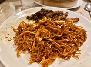 American Chopsuey (crispy noodles) - SO GOOD!!   at China Pearl in Bangalore