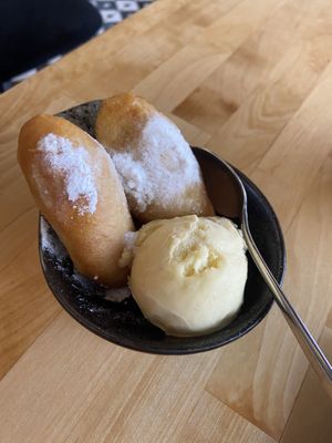 Fried banana with vanilla ice-cream: very tasty. The ice-cream was clearly coconut-based though. at NORI | Vegan Sushi - Wok in Rotterdam
