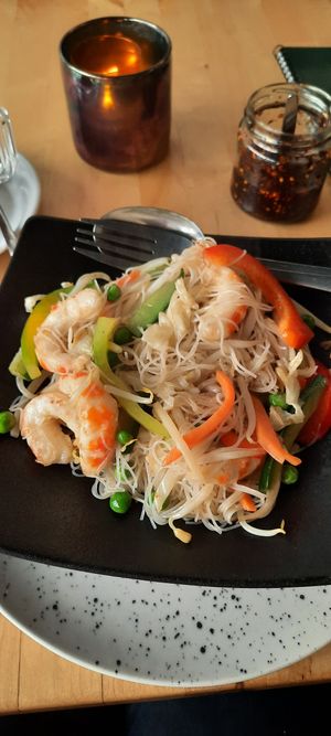 J'ai oublié le nom mais en gros, des nouilles aux "scampis" at NORI | Vegan Sushi - Wok in Rotterdam