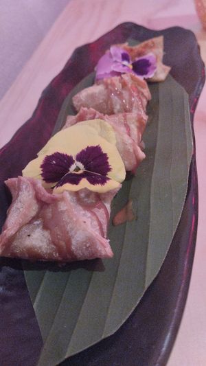 Sorpresas con manzana at Godzu Cocina Asiática in Mexico City