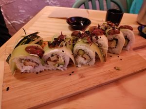 Cream and crispy chicken filling at Godzu Cocina Asiática in Mexico City