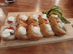 Gomora roll at Godzu Cocina Asiática in Mexico City